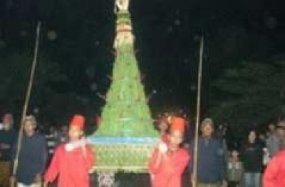 Rebo Wekasan Wonokromo