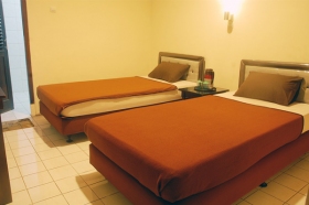 Kamar yang nyaman di Borobudur Guest House