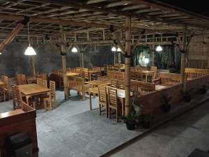 Interior dari bambu