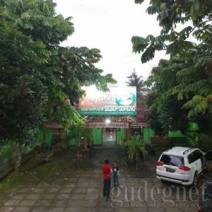 Pecel Yu Sri Palagan