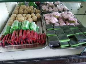 Jajan pasar toko roti Asli