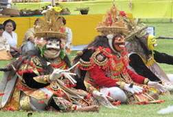 Festival Seni Keagamaan Hindu Tingkat Nasional II Telan Dana 5 M Festival Seni Keagamaan Hindu Tingkat Nasional II Telan Dana 5 M