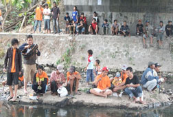Tabur 1 juta benih ikan di Sungai Bedog Tabur 1 juta benih ikan di Sungai Bedog