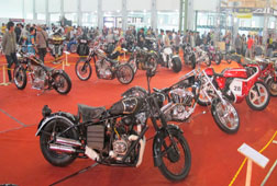 Menengok Modifikasi Motor diajang Kustomfest 2012 Menengok Modifikasi Motor diajang Kustomfest 2012