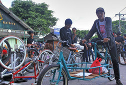 Sepeda Kargo, Unik dan Serba Guna Sepeda Kargo, Unik dan Serba Guna