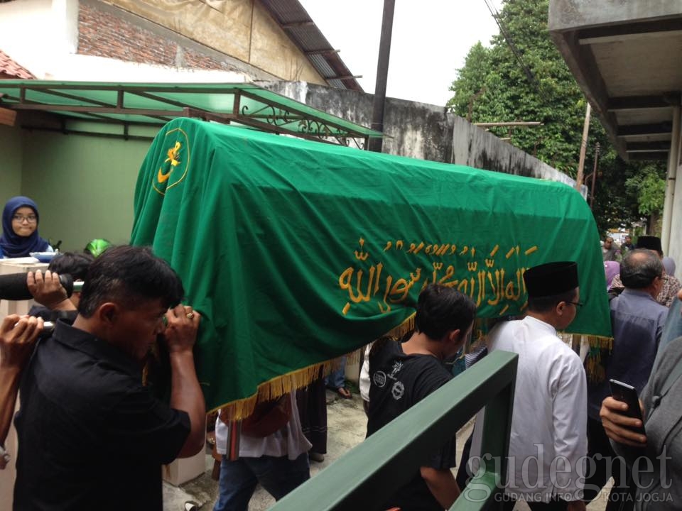 Sastrawan Jogja Ini Tutup Usia Sastrawan Jogja Ini Tutup Usia