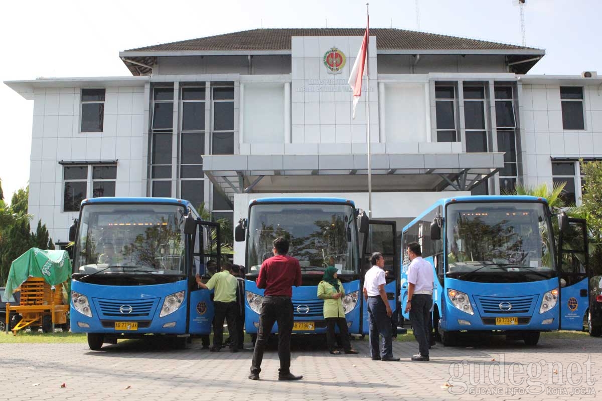 Pasti! Ini 9 F.A.Q. Tentang Trans Jogja yang Mencerdaskan Pembaca Pasti! Ini 9 F.A.Q. Tentang Trans Jogja yang Mencerdaskan Pembaca