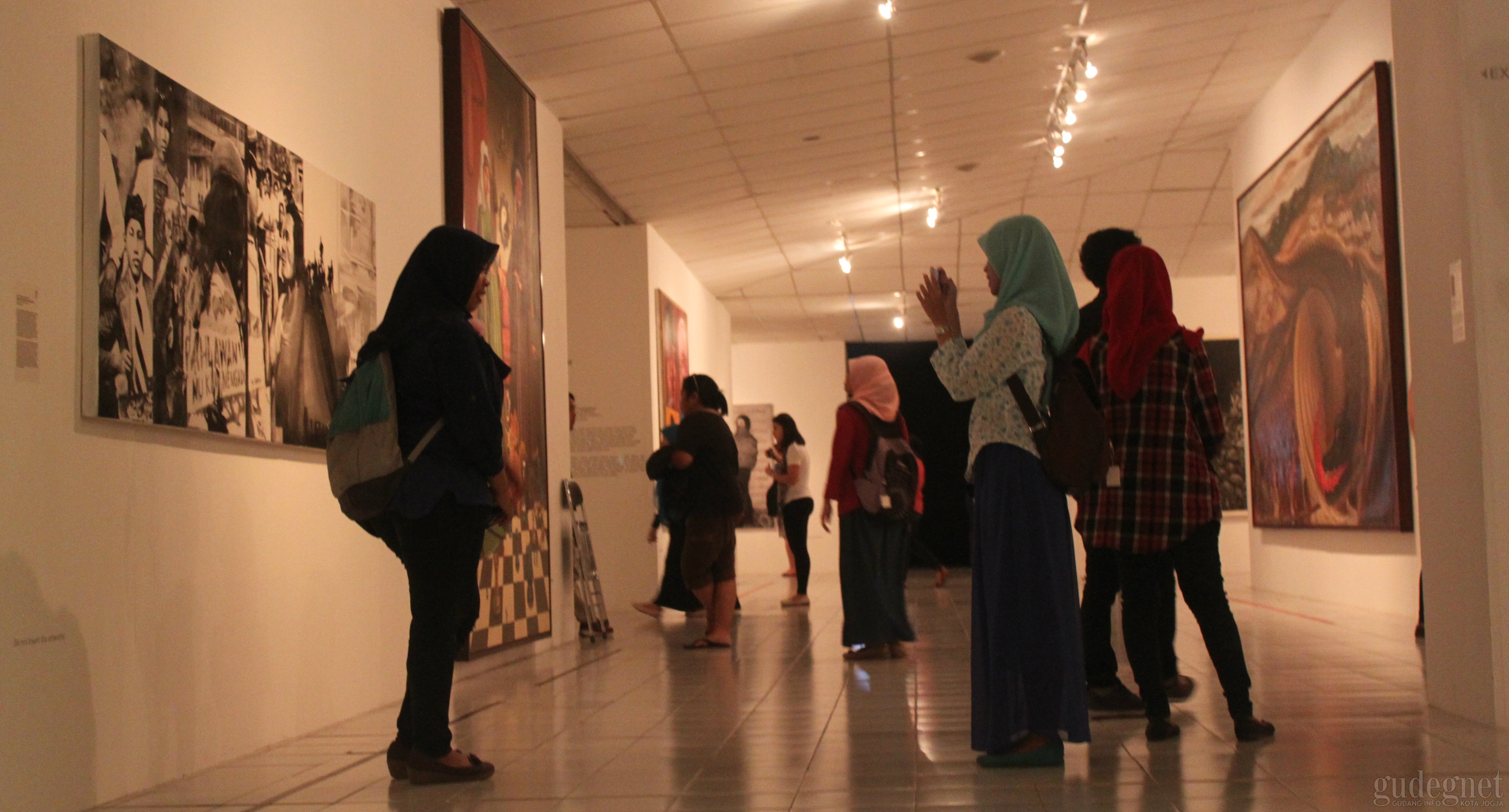 10 Tips Nonton ART | JOG Ala Mahasiswa Biar Gak Katro 10 Tips Nonton ART | JOG Ala Mahasiswa Biar Gak Katro