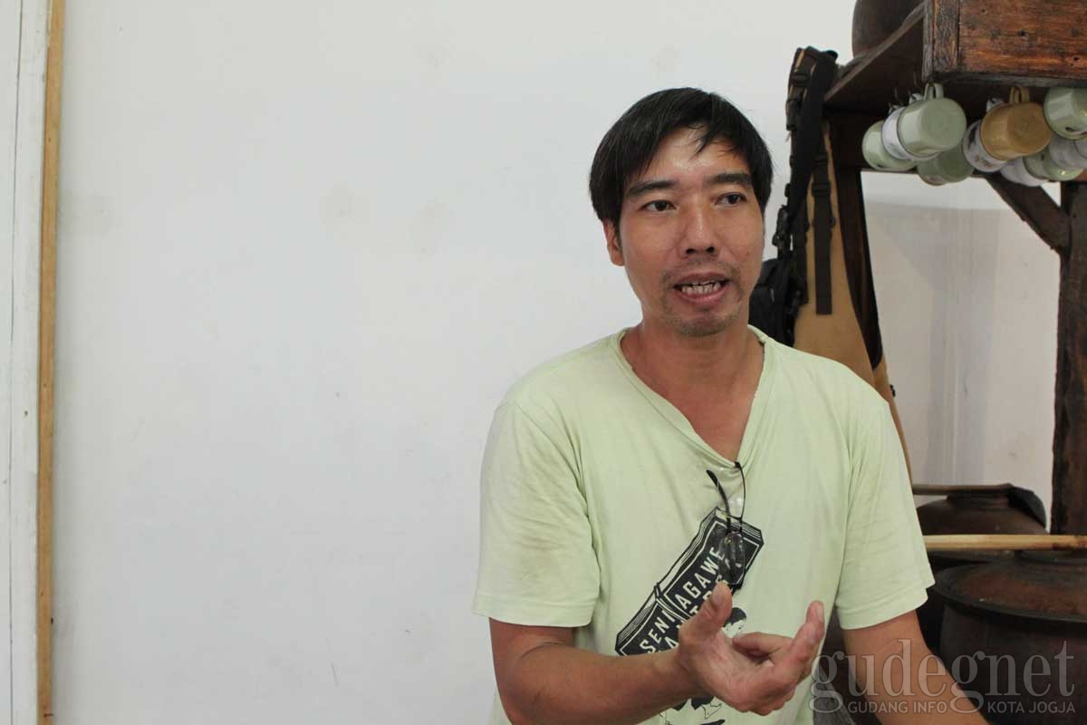 “Paseduluran” Dalam Secangkir Kopi Jo di Pasar Kangen Jogja 2016 “Paseduluran” Dalam Secangkir Kopi Jo di Pasar Kangen Jogja 2016