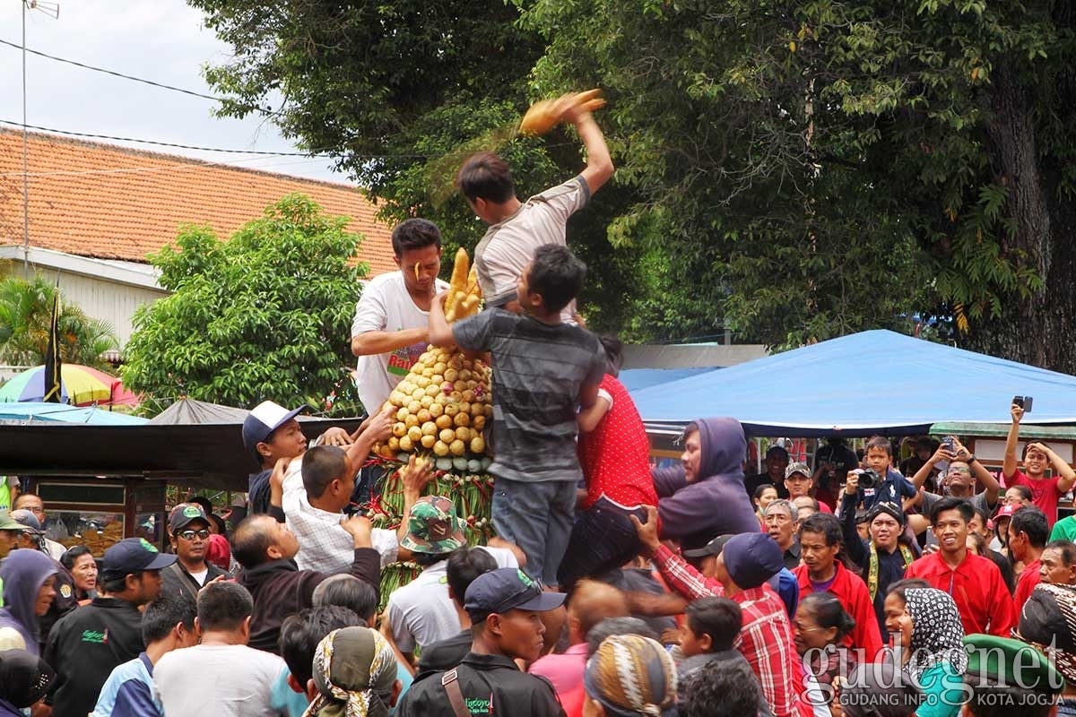 Penting! Ini Dia 5 Jenis Gunungan Dan Bagian-Bagiannya Penting! Ini Dia 5 Jenis Gunungan Dan Bagian-Bagiannya