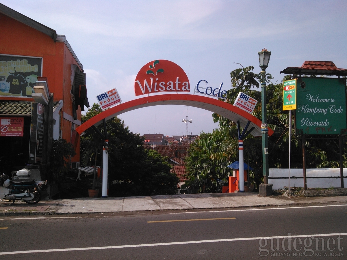 Jalan - Jalan Ngadem Ke Kampung Wisata Edukasi Kali Code Jalan - Jalan Ngadem Ke Kampung Wisata Edukasi Kali Code