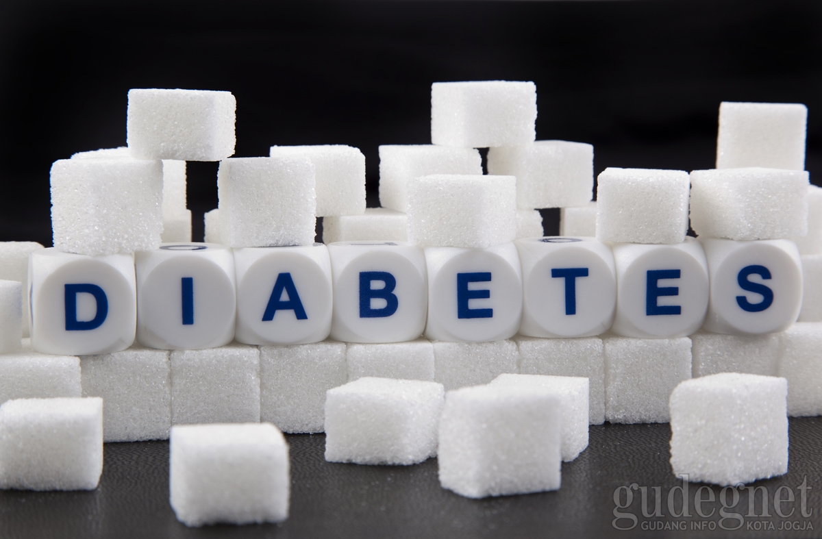 Diabetes pada Anak oleh dr. FX. Wikan Indrarto Diabetes pada Anak oleh dr. FX. Wikan Indrarto