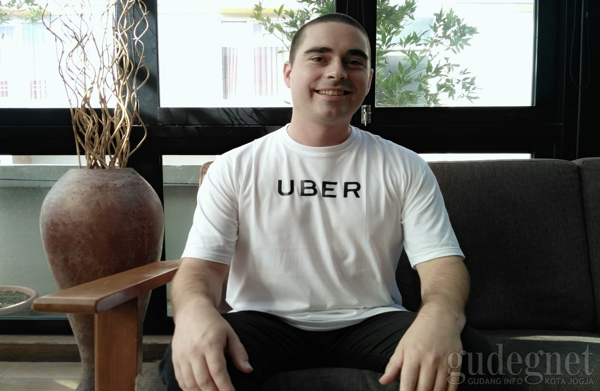 Petinggi UBER Indonesia ini Pernah Tinggal di Pati Petinggi UBER Indonesia ini Pernah Tinggal di Pati
