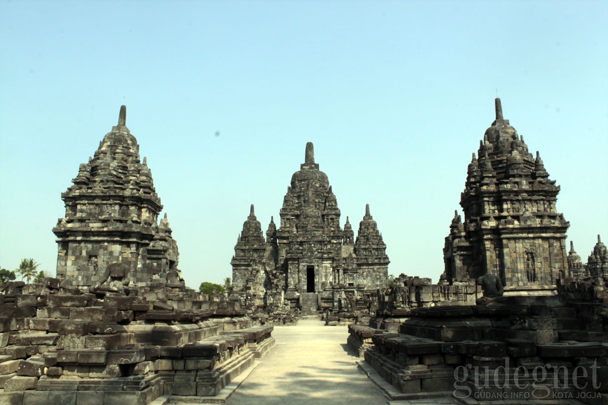 5 Candi yang Mungkin Belum Pernah Kamu Kunjungi 5 Candi yang Mungkin Belum Pernah Kamu Kunjungi