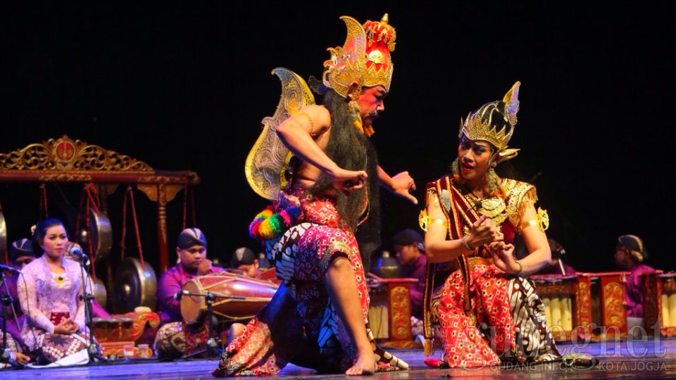Wayang Topeng Butuhkan Ruang Ekspresi Wayang Topeng Butuhkan Ruang Ekspresi