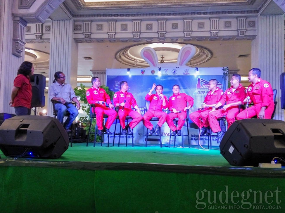 ini Dia Jadwal Lengkap Jogja International Air Show 2017 ini Dia Jadwal Lengkap Jogja International Air Show 2017