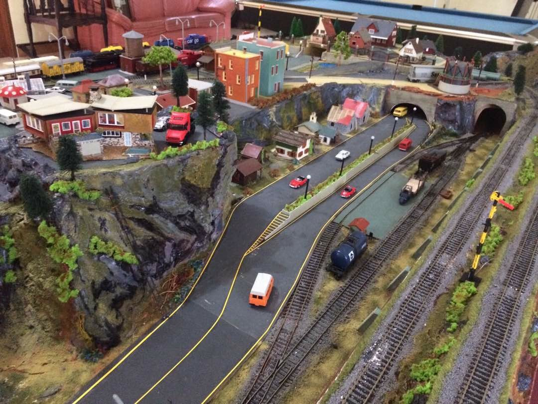 Menengok Dunia Mini di Komunitas Jogja Miniatur Menengok Dunia Mini di Komunitas Jogja Miniatur