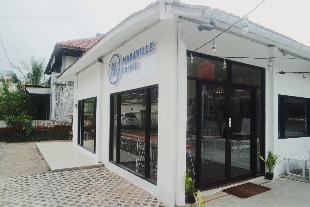 Ngopi Santai di Maraville Coffee Ngopi Santai di Maraville Coffee