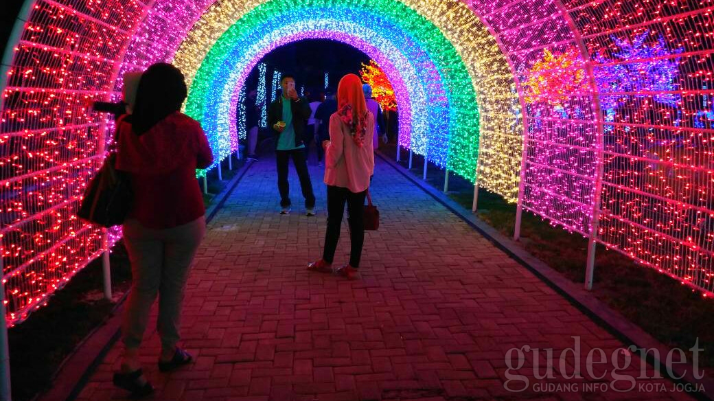 Coba Spot Selfie di Sindu Kusuma Edupark Bikin Nagih Coba Spot Selfie di Sindu Kusuma Edupark Bikin Nagih