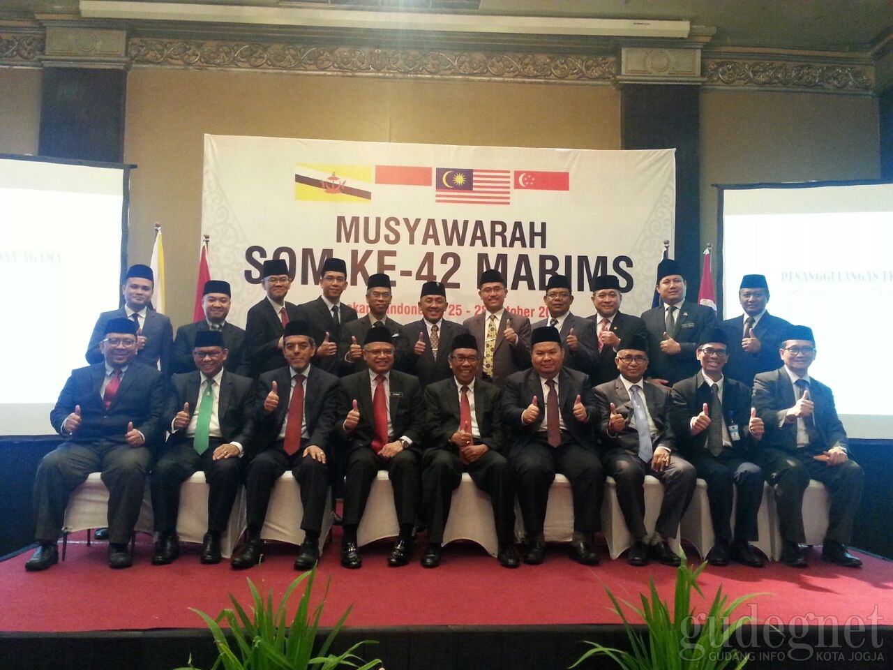 SOM MABIMS ke-42: Pendidikan Poin Penting Tanggulangi Ekstremisme SOM MABIMS ke-42: Pendidikan Poin Penting Tanggulangi Ekstremisme