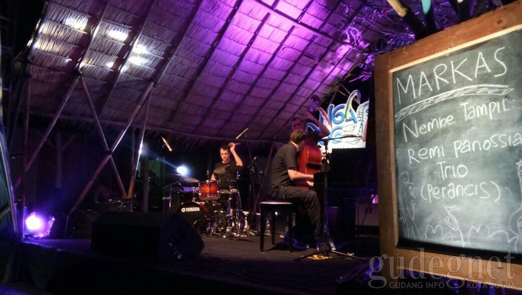 Remi Panossian, Trio Perancis, Ramaikan Ngayogjazz 2017 Remi Panossian, Trio Perancis, Ramaikan Ngayogjazz 2017