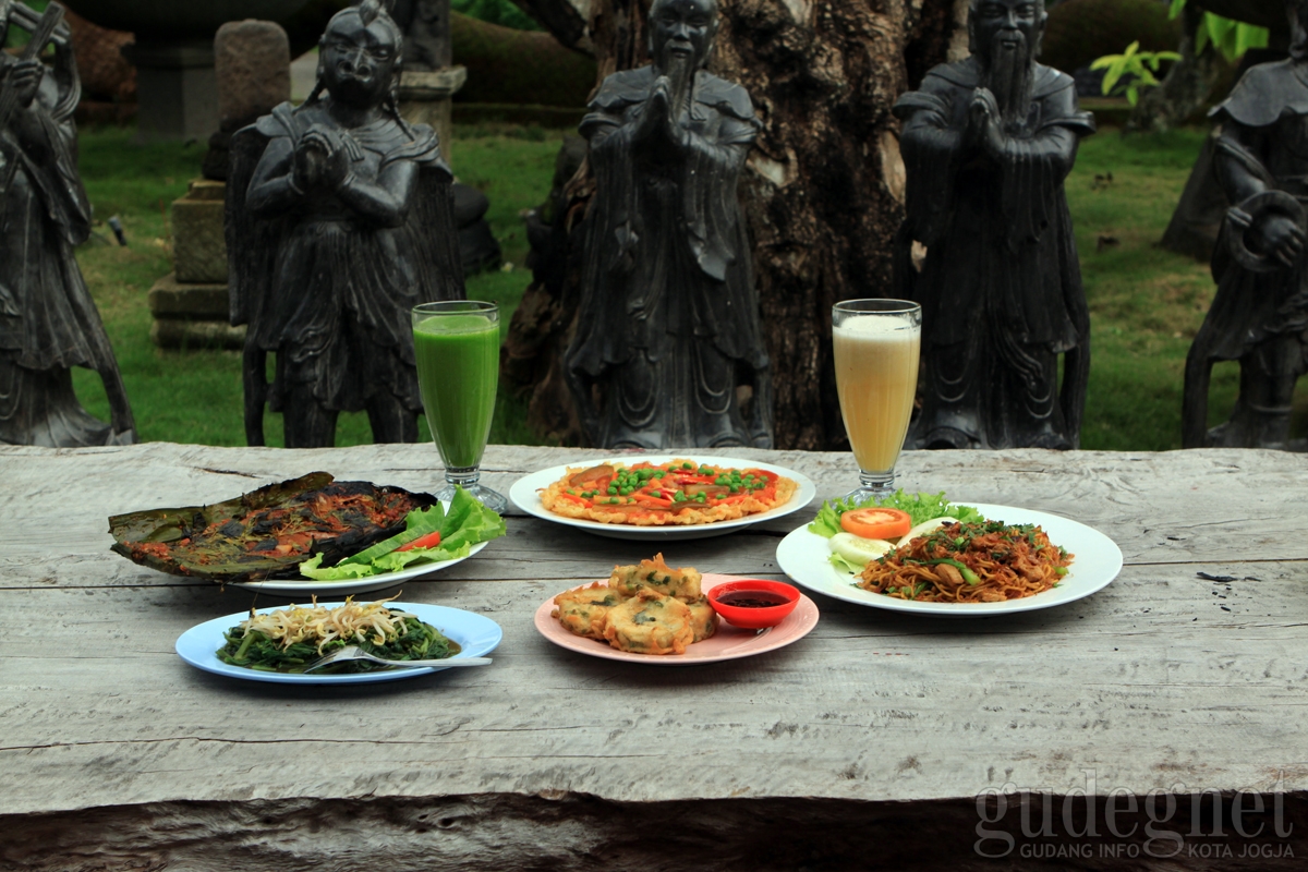 Jiwangga: Tempat Makan Jiwa dan Raga Jiwangga: Tempat Makan Jiwa dan Raga