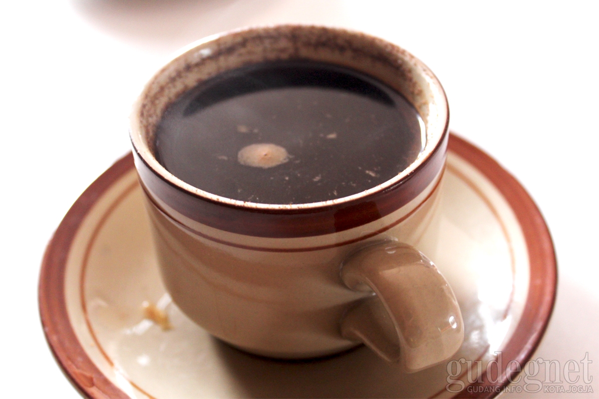 Menyeduh Kopi Agar Lebih Nikmat Menyeduh Kopi Agar Lebih Nikmat