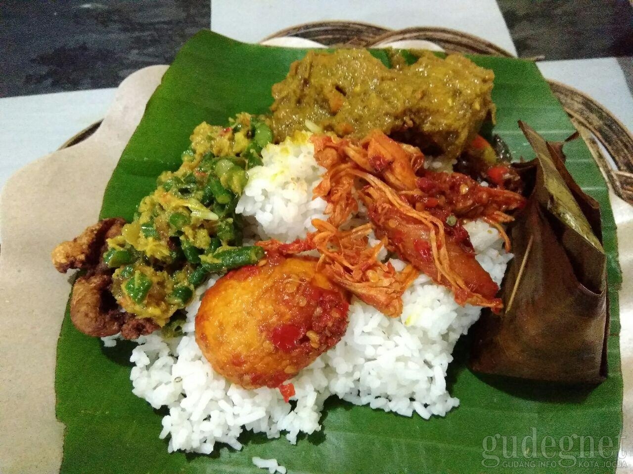 Warung Makan Khas Bali Putra Jogja Warung Makan Khas Bali Putra Jogja