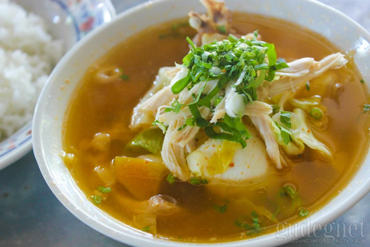 Sop Merah yang Pedas Mantap Sop Merah yang Pedas Mantap