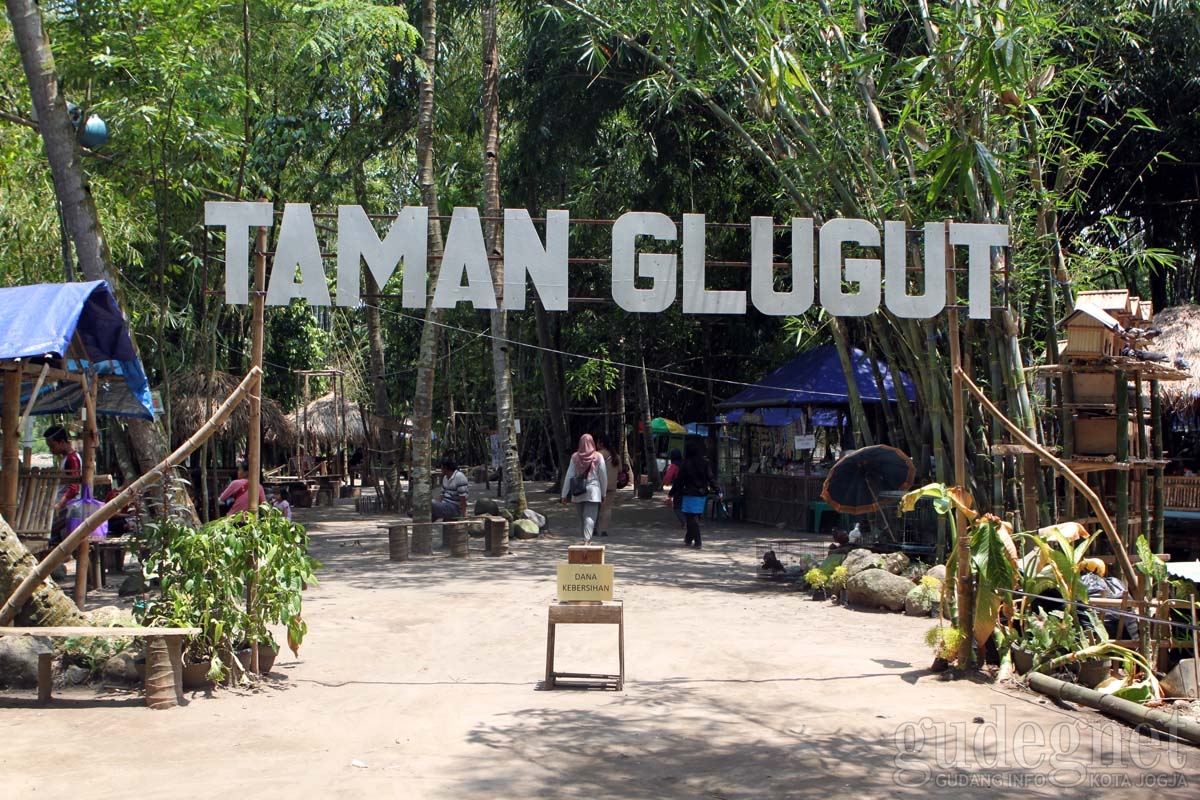 Taman Glugut, Kebun yang disulap Menjadi Obyek Wisata Taman Glugut, Kebun yang disulap Menjadi Obyek Wisata