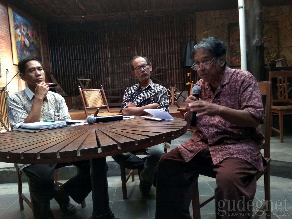 Pameran Fesyen Serat Alami Alternatif, Bentuk Kepedulian PETTRI Pameran Fesyen Serat Alami Alternatif, Bentuk Kepedulian PETTRI