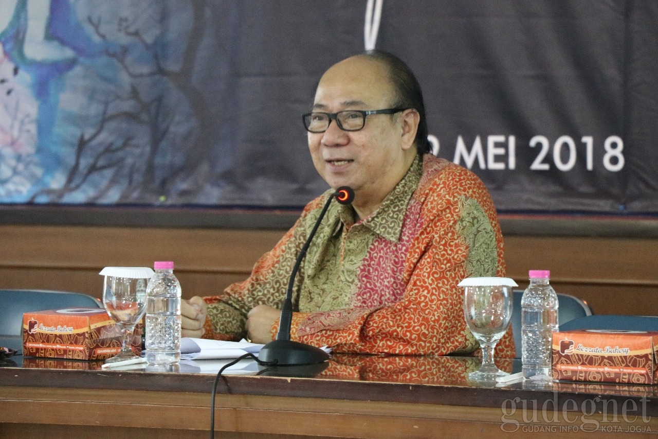 Media Sosial Berpotensi Jadi Pemicu Depresi pada Remaja Media Sosial Berpotensi Jadi Pemicu Depresi pada Remaja