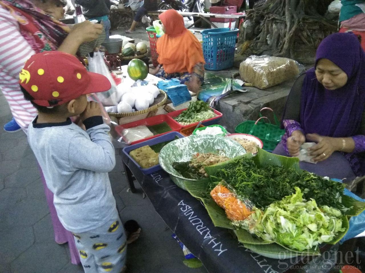 Ngabuburit di Pasar Sore Kotagede Ngabuburit di Pasar Sore Kotagede