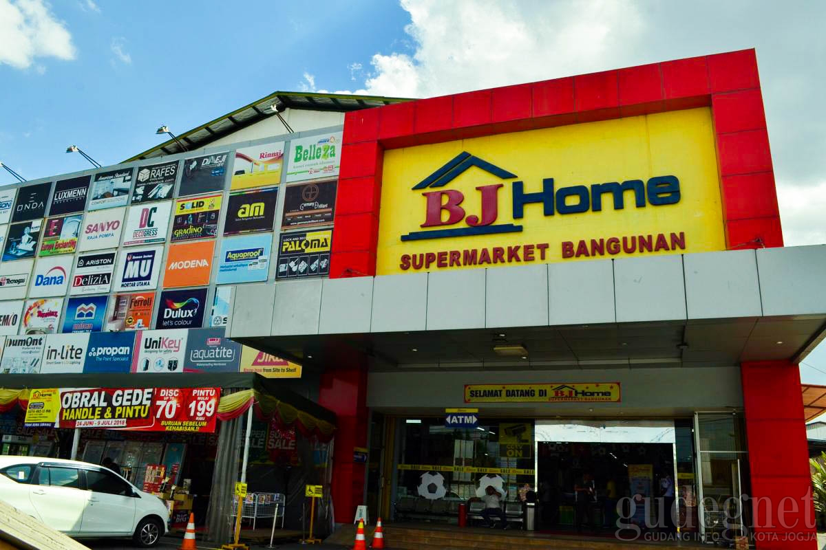 BJ Home Jogja: Nyaman, Lengkap, dan Terjangkau BJ Home Jogja: Nyaman, Lengkap, dan Terjangkau