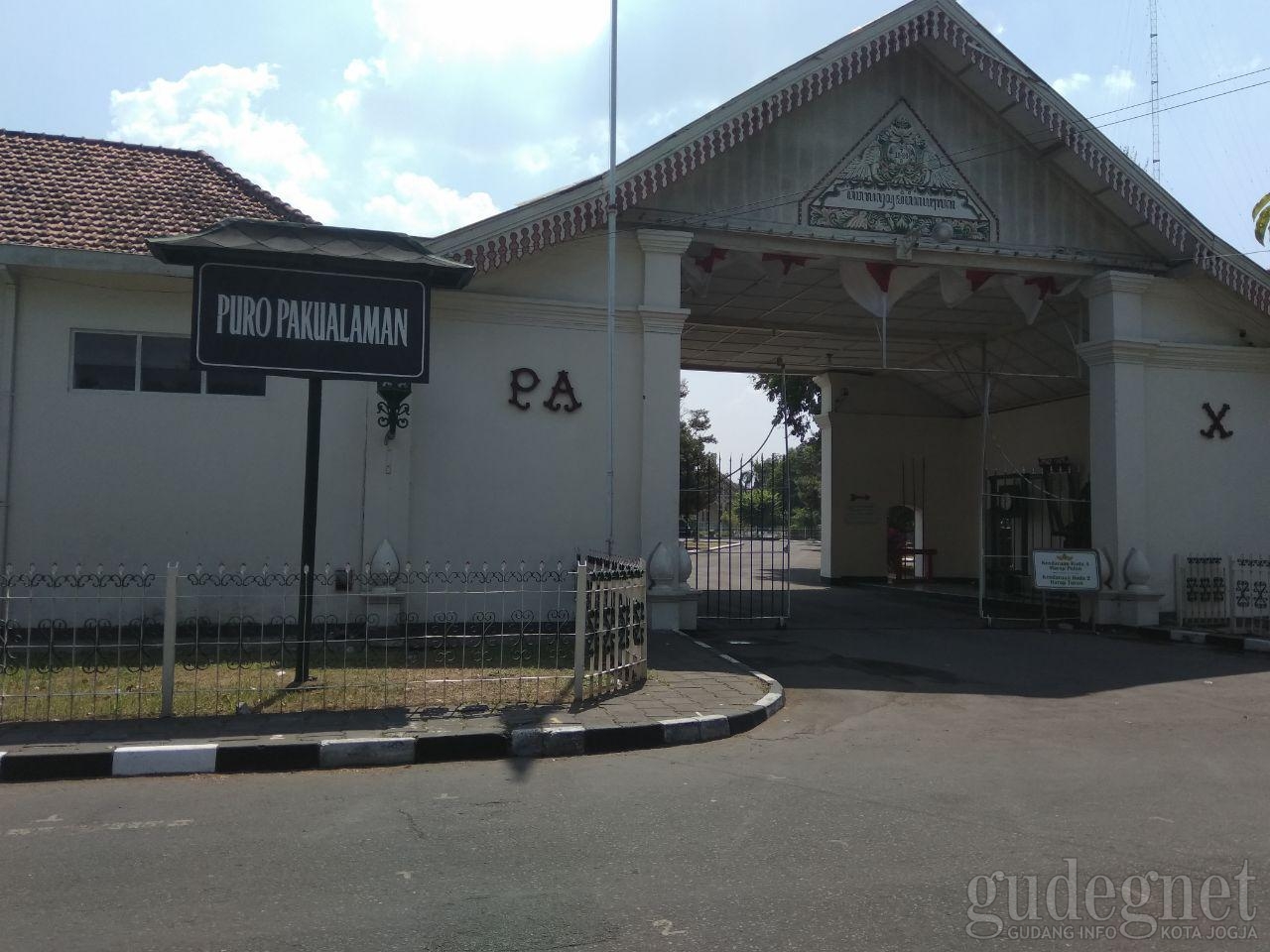 Menyusuri Kampung Wisata Pakualaman Menyusuri Kampung Wisata Pakualaman
