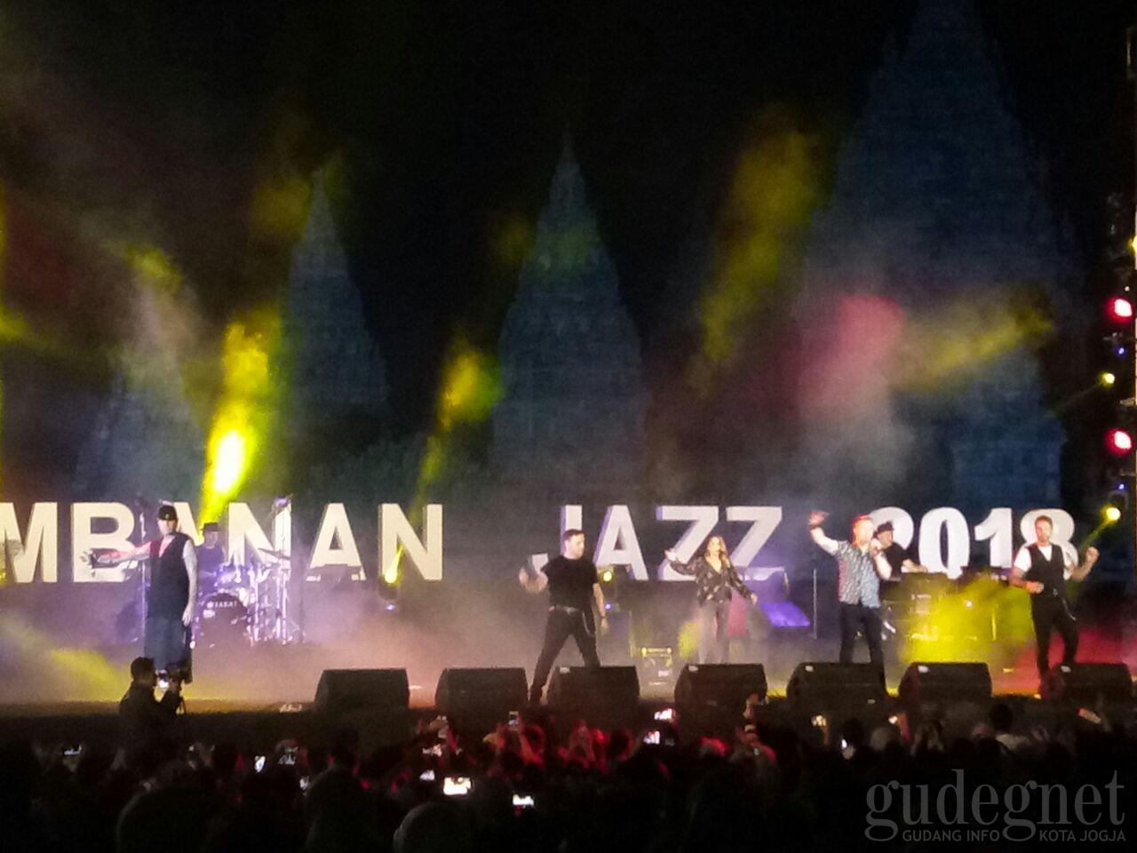 Boyzone Rangkum 25 Tahun Berkarir di Prambanan Jazz 2018 Boyzone Rangkum 25 Tahun Berkarir di Prambanan Jazz 2018