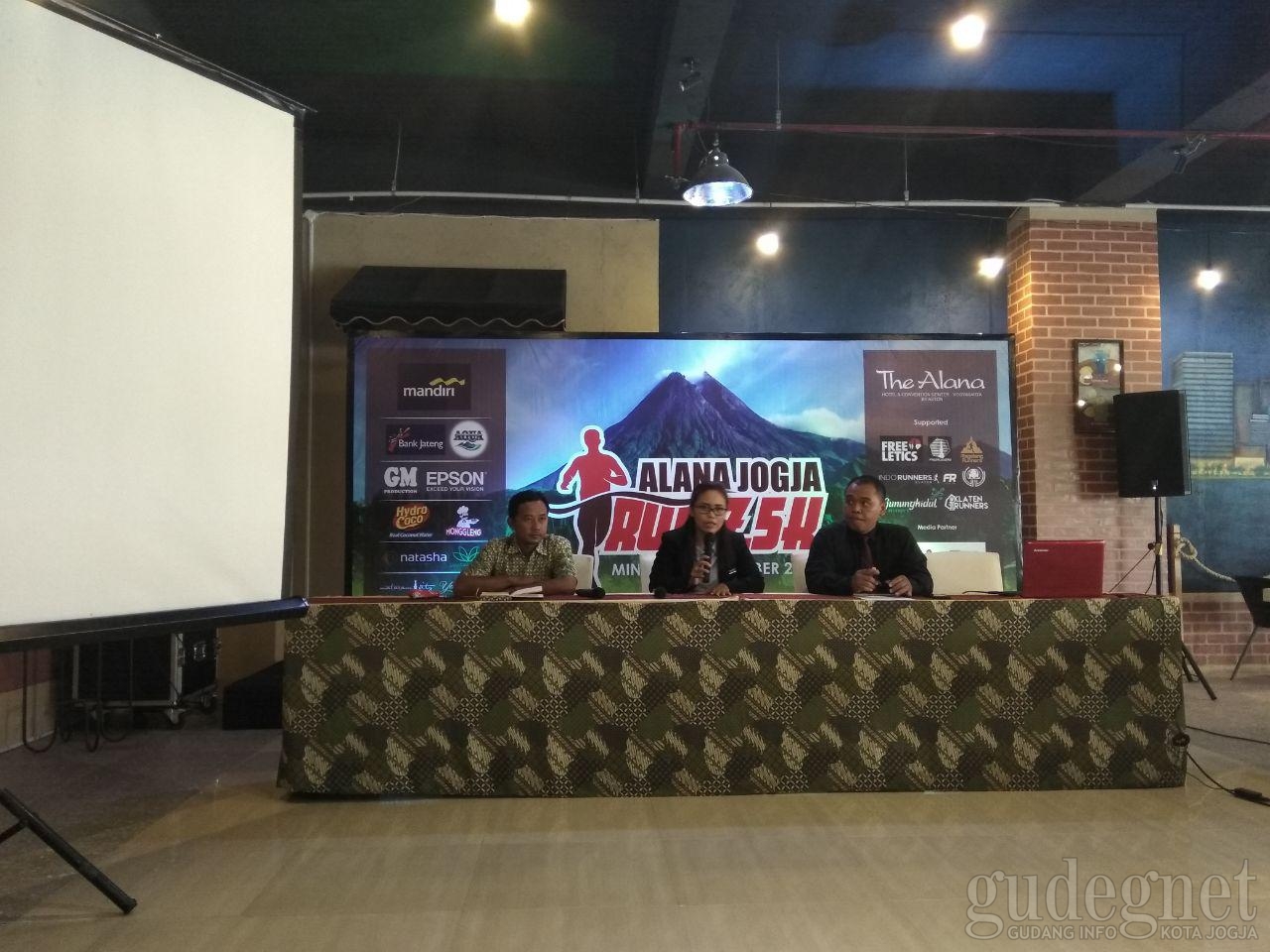 Alana Kampanyekan Hidup Sehat Melalui Lomba Lari 7,5k Alana Kampanyekan Hidup Sehat Melalui Lomba Lari 7,5k