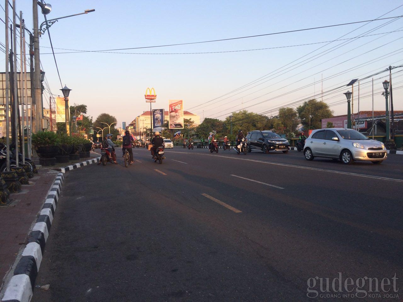 Proyek Penataan Jalur Pedestrian Jalan Sudirman Akan Dilelang Maret 2019 Proyek Penataan Jalur Pedestrian Jalan Sudirman Akan Dilelang Maret 2019