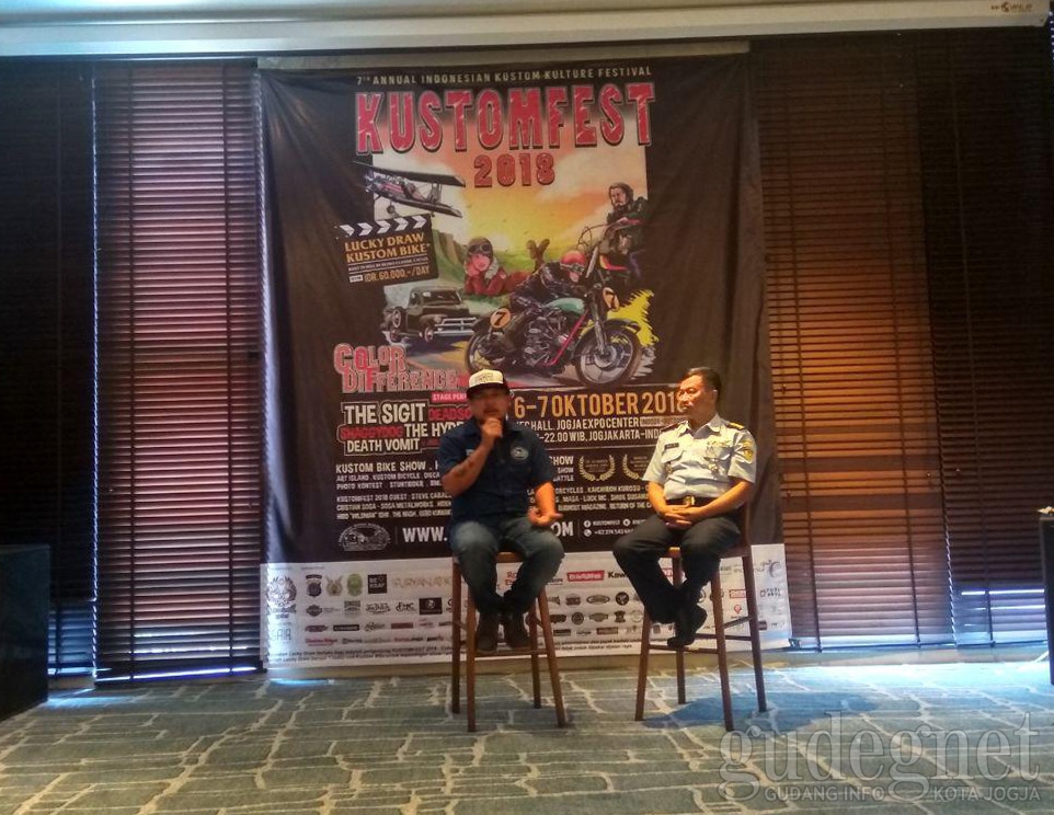 Mau Lihat Penampakan Pesawat Bermesin Harley? Sambangi Kustomfest 2018 Mau Lihat Penampakan Pesawat Bermesin Harley? Sambangi Kustomfest 2018