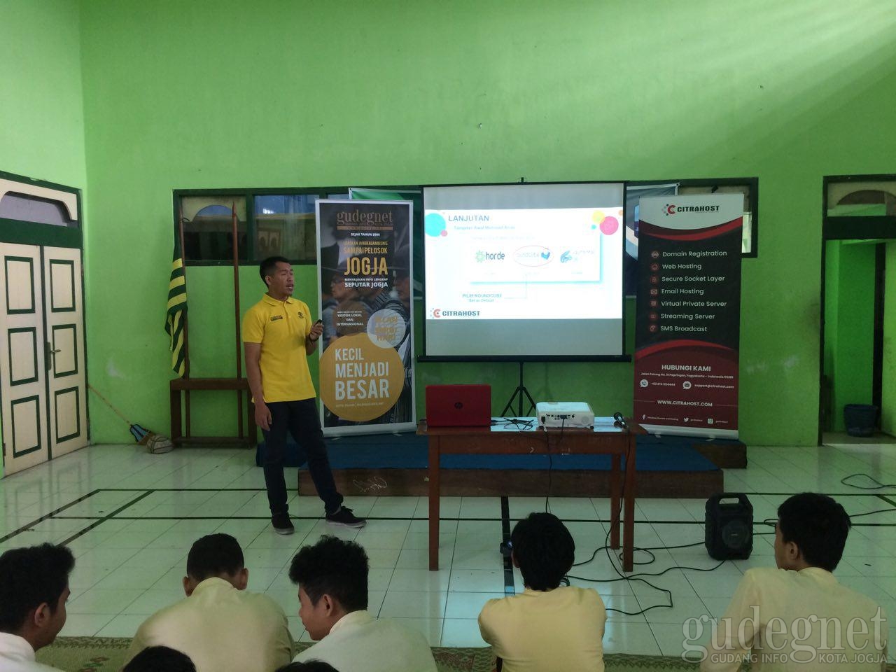 Gelaran Workshop CITRAHOST bagi Pelajar Yogyakarta Gelaran Workshop CITRAHOST bagi Pelajar Yogyakarta