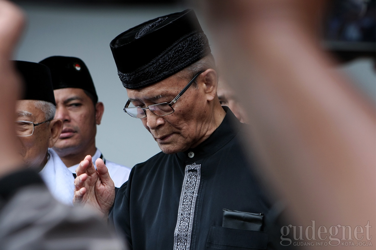 Buya Syafii : Labuhan adalah Budaya Kita Buya Syafii : Labuhan adalah Budaya Kita