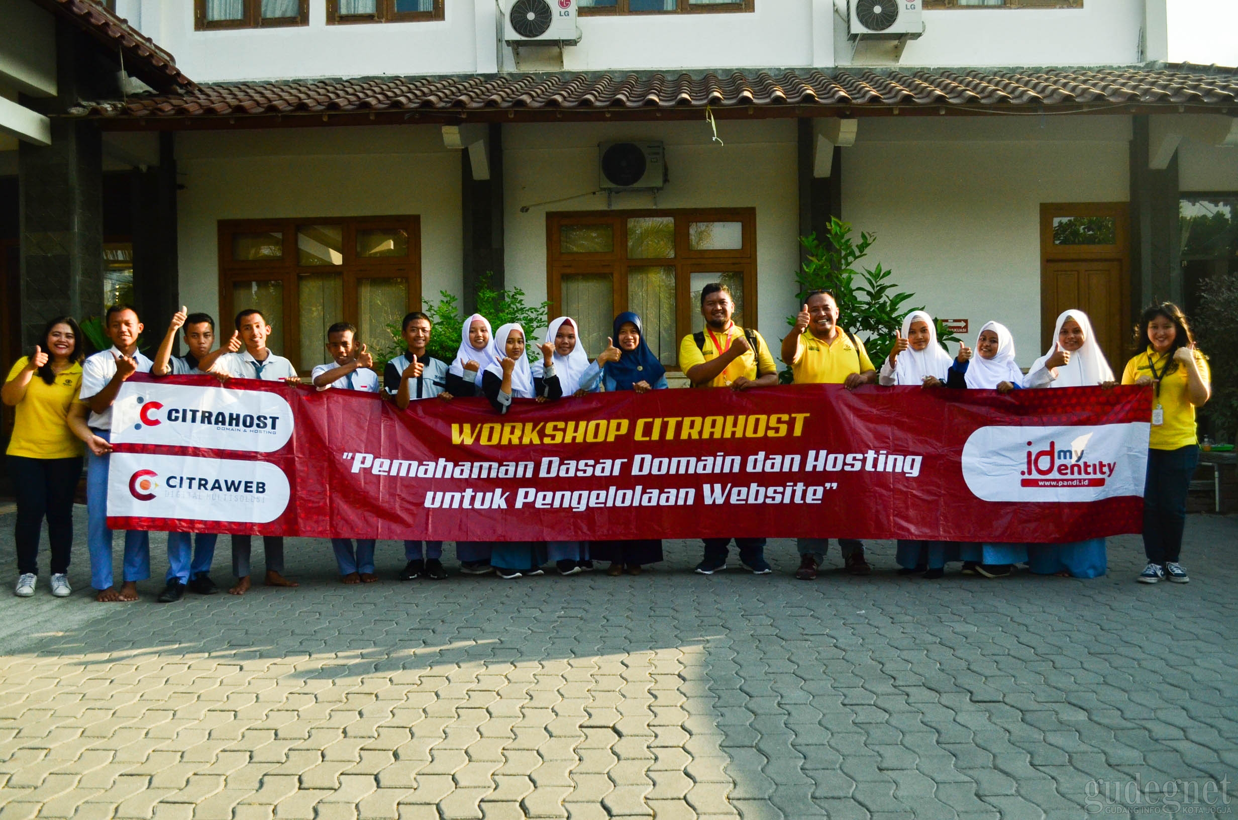 CITRAHOST Gelar Workshop Domain & Hosting di SMK N 1 Ngawen CITRAHOST Gelar Workshop Domain & Hosting di SMK N 1 Ngawen