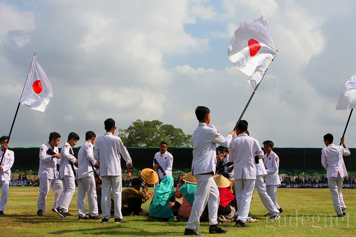 Puncak Perayaan Hari Santri Nasional, Santri DIY Gelar Drama Kolosal Puncak Perayaan Hari Santri Nasional, Santri DIY Gelar Drama Kolosal