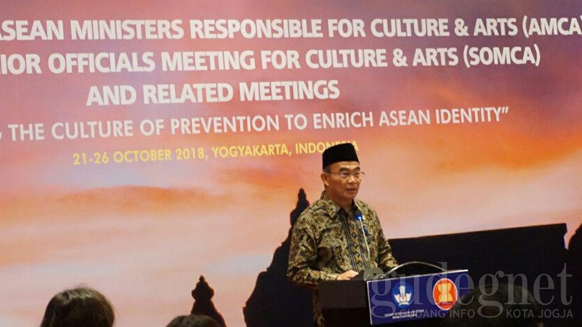 Muhadjir Effendy: Keberagaman Sebagai Aset Pemersatu Bangsa Muhadjir Effendy: Keberagaman Sebagai Aset Pemersatu Bangsa