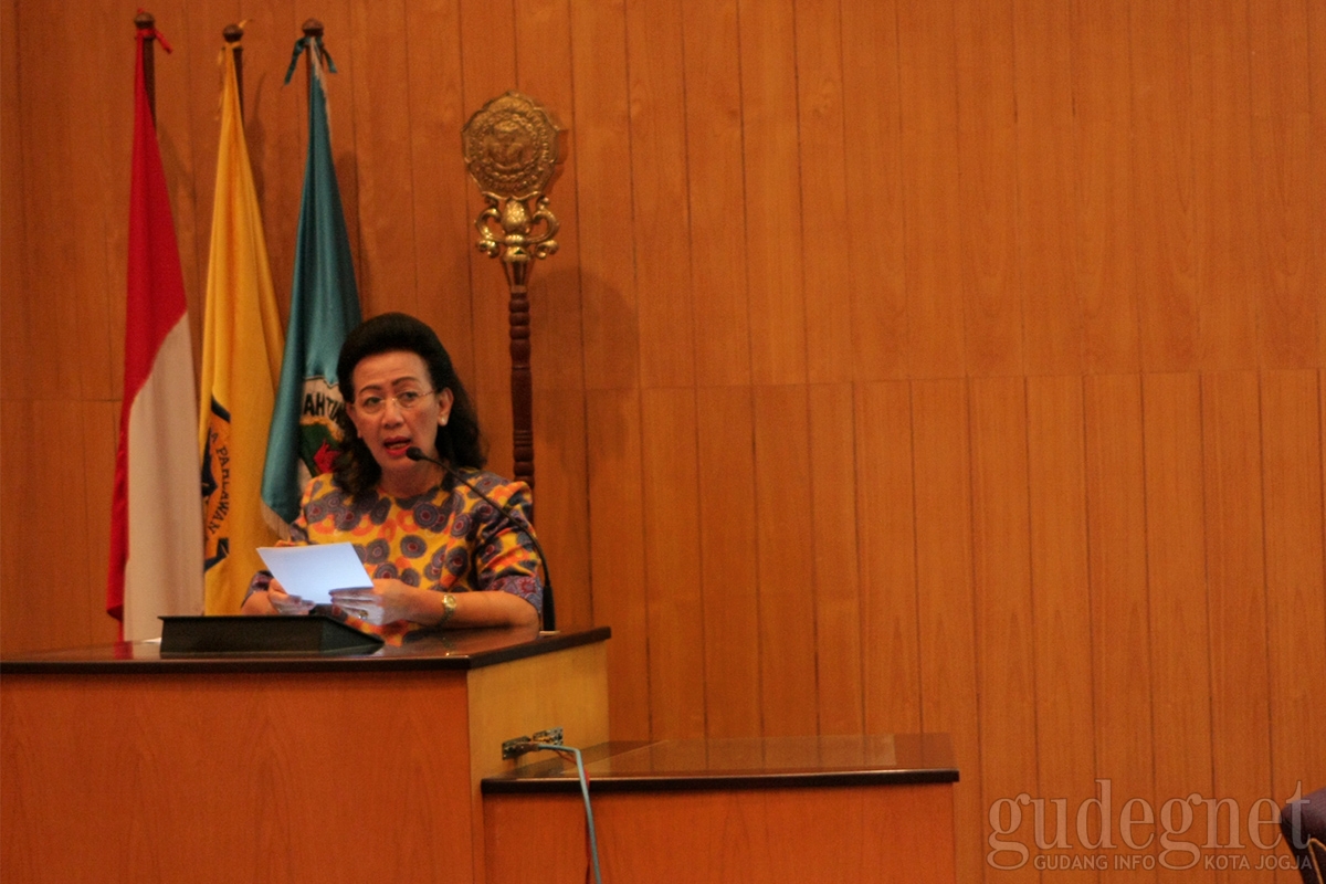 GKR Hemas: Masih Banyak Pelaku UMKM yang Gelisah GKR Hemas: Masih Banyak Pelaku UMKM yang Gelisah