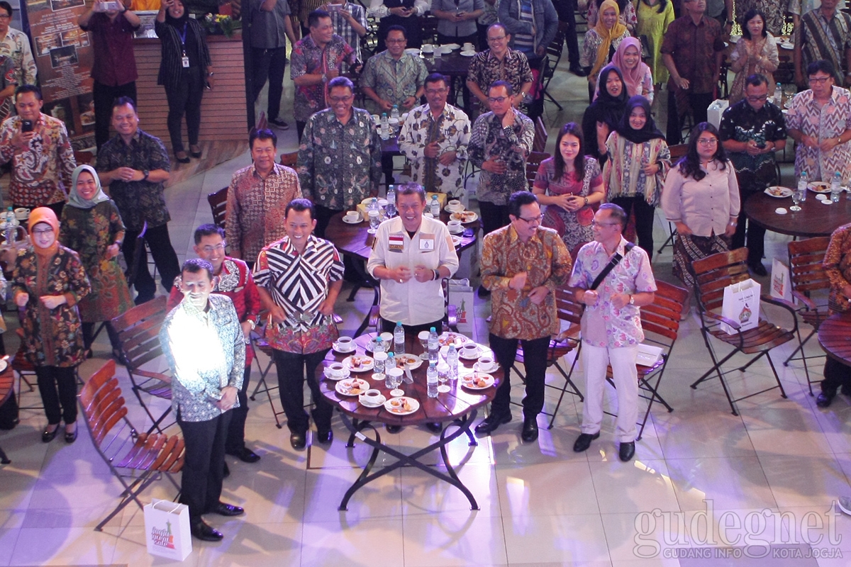 Pungkasan Pungkasi Rangkaian HUT KOTA JOGJA Pungkasan Pungkasi Rangkaian HUT KOTA JOGJA