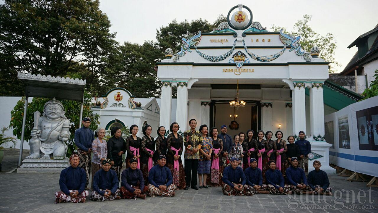 GKR Mangkubumi dan GKR Hayu Akan Menari di AS GKR Mangkubumi dan GKR Hayu Akan Menari di AS
