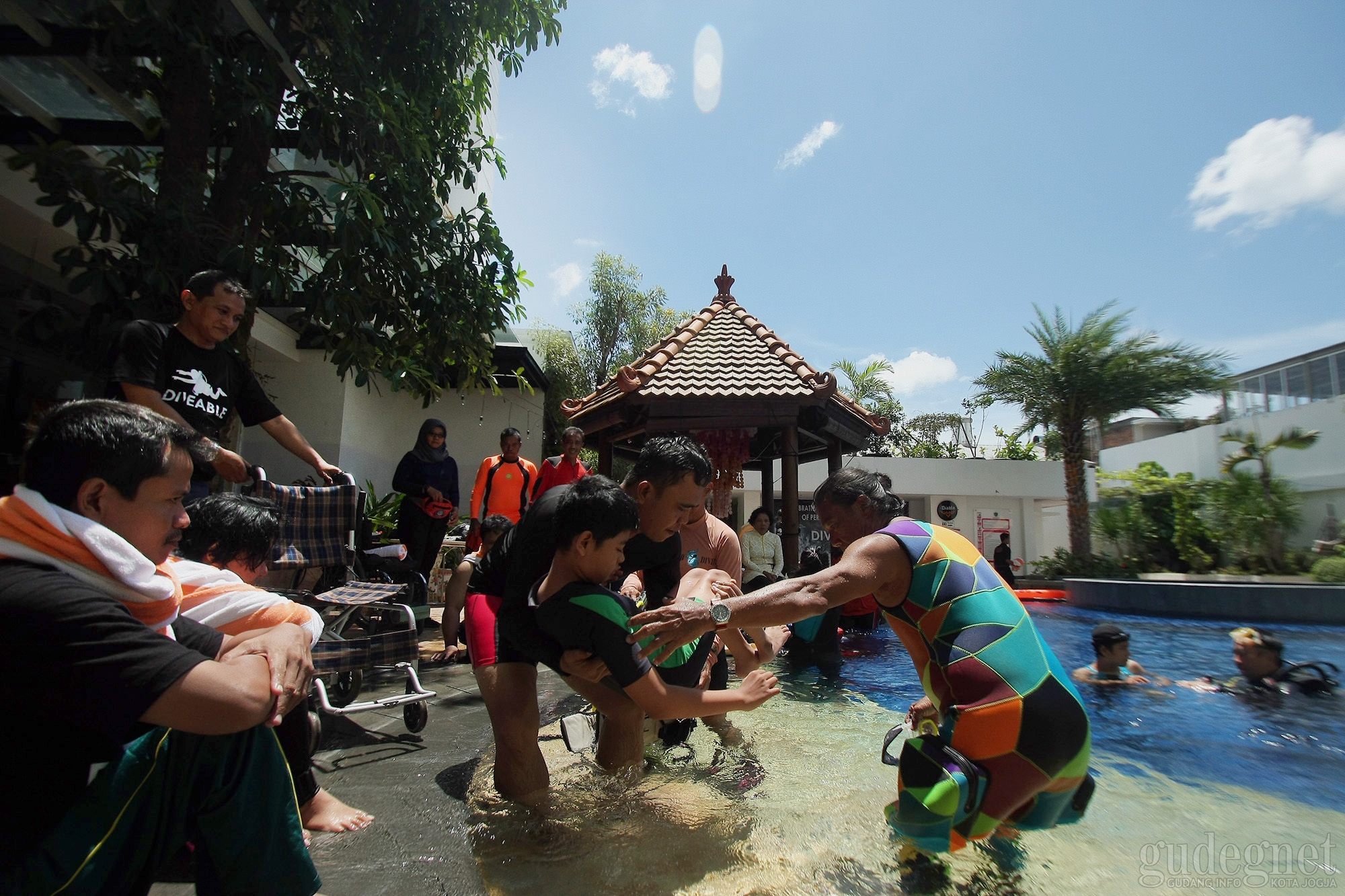 DIVEABLE: Program Menyelam Bagi Penyandang Disabilitas DIVEABLE: Program Menyelam Bagi Penyandang Disabilitas