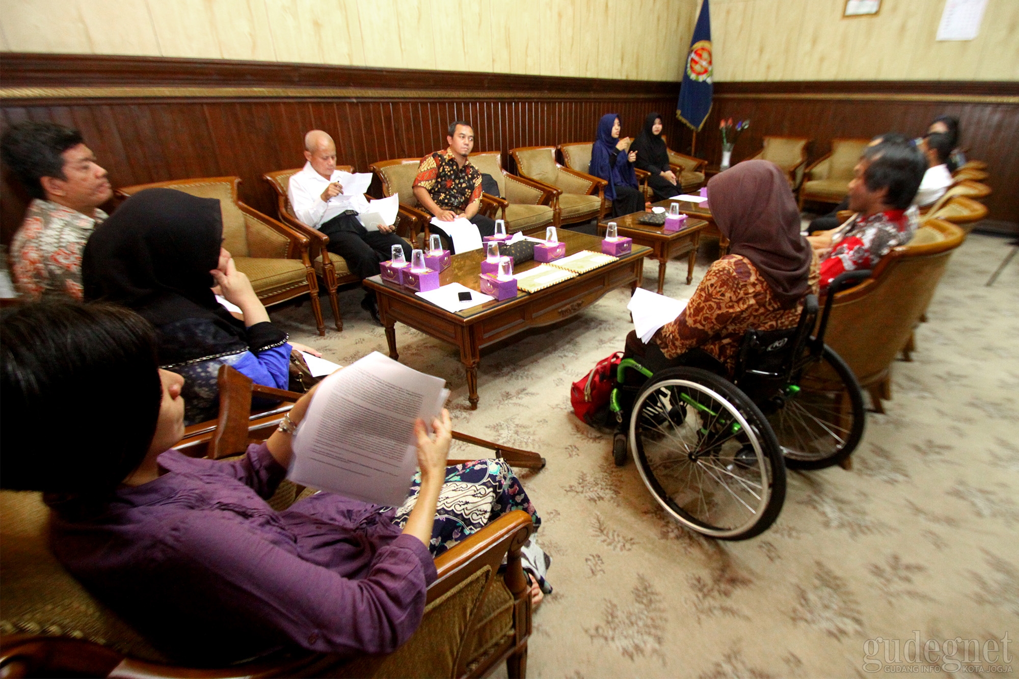 Ohana dan Ciqal: Aksesibilitas Malioboro dan Balai Kota Belum Layak Ohana dan Ciqal: Aksesibilitas Malioboro dan Balai Kota Belum Layak