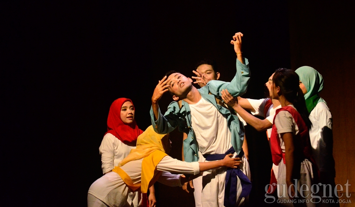 PSBK Memanggil Seniman Muda Untuk SPt 2019 PSBK Memanggil Seniman Muda Untuk SPt 2019